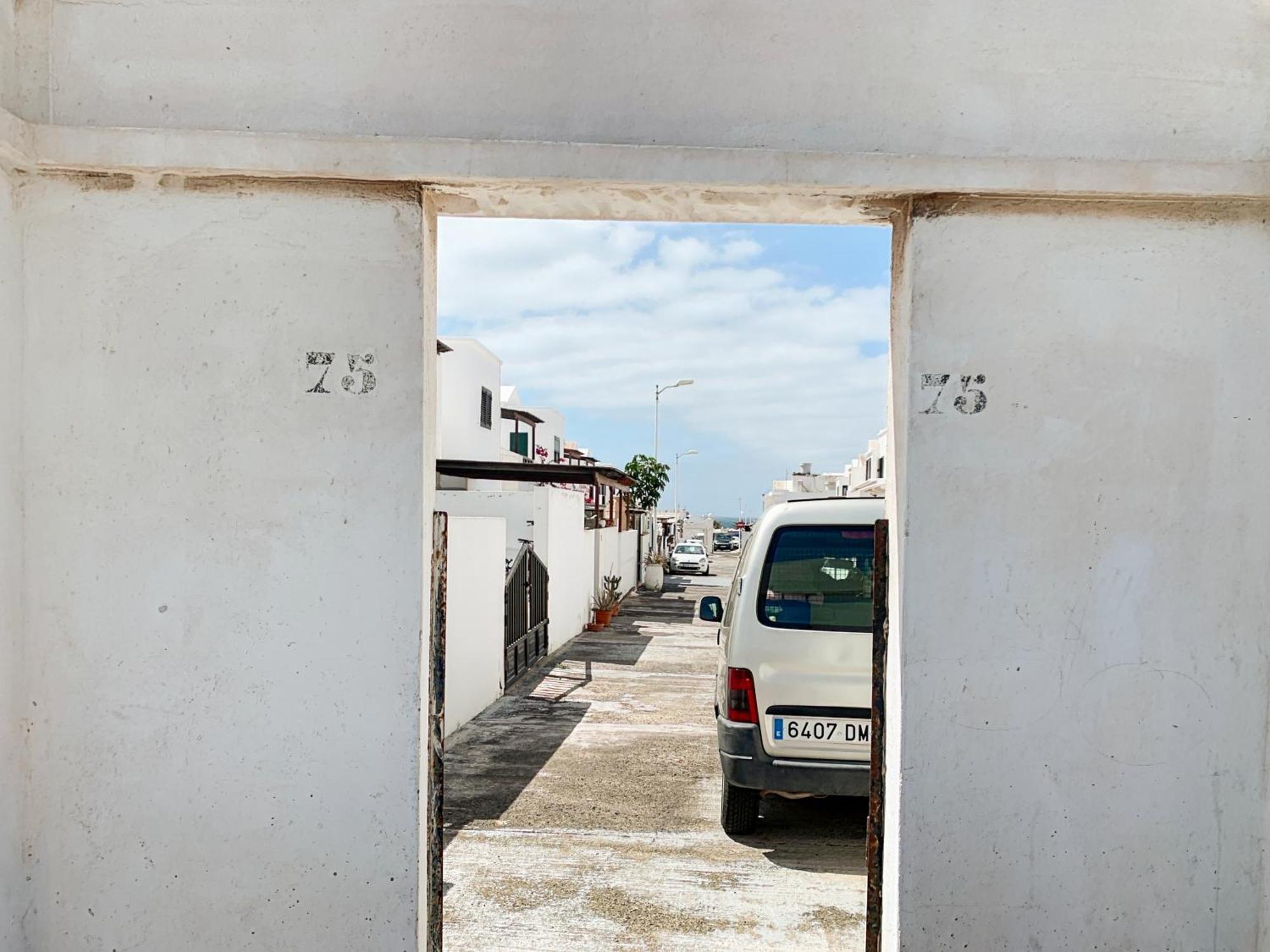 Habitaciones Privadas Cerca De La Playa Y Aeropuerto En Casa Compartida Con Otros Huespedes Playa Honda  Exterior foto